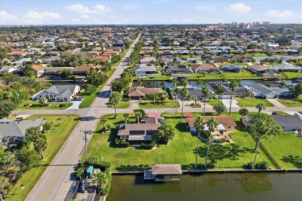 En Venta: $405,000 (2 camas, 2 baños, 1426 Pies cuadrados)