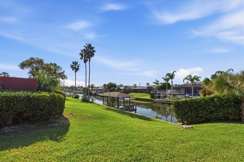 En Venta: $405,000 (2 camas, 2 baños, 1426 Pies cuadrados)