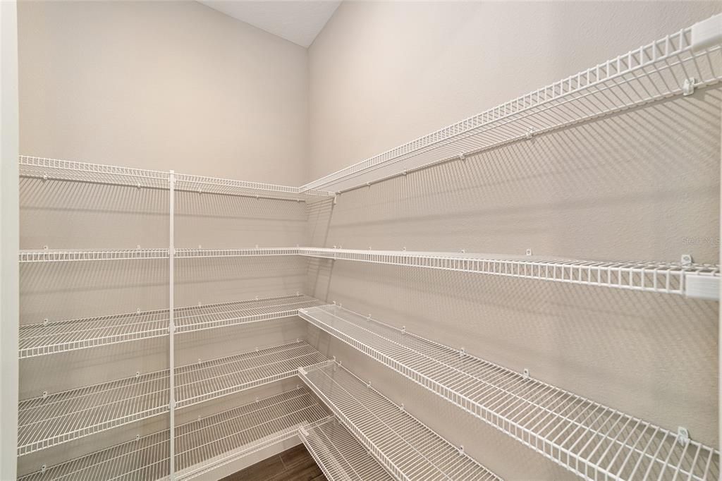 Active With Contract: $447,000 (2 beds, 2 baths, 2493 Square Feet)