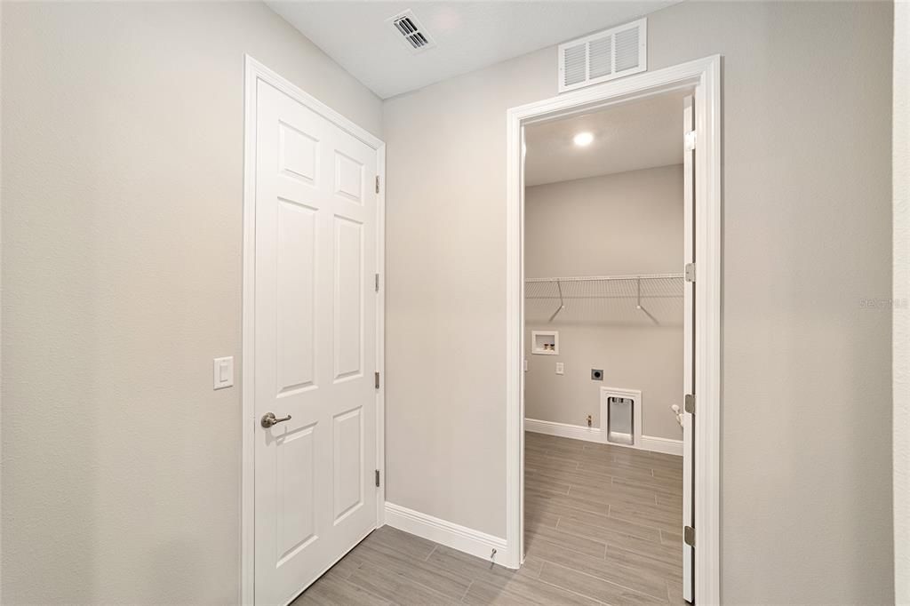 Active With Contract: $447,000 (2 beds, 2 baths, 2493 Square Feet)
