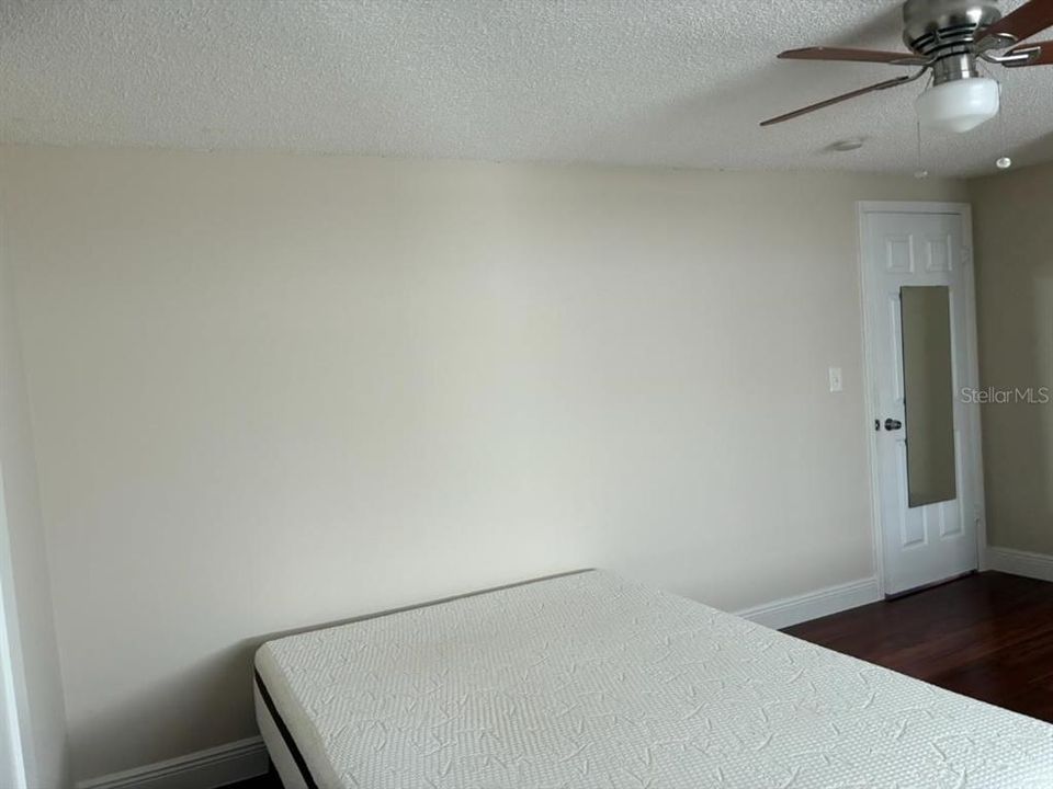 待售: $569,900 (2 贝兹, 2 浴室, 1657 平方英尺)