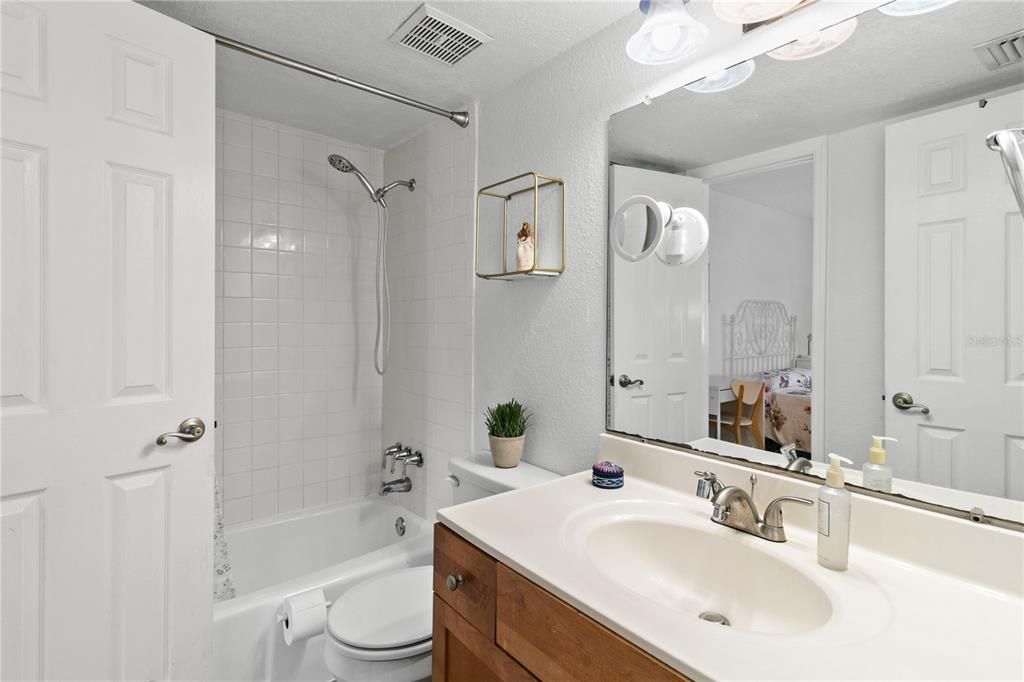 En Venta: $139,900 (1 camas, 1 baños, 633 Pies cuadrados)