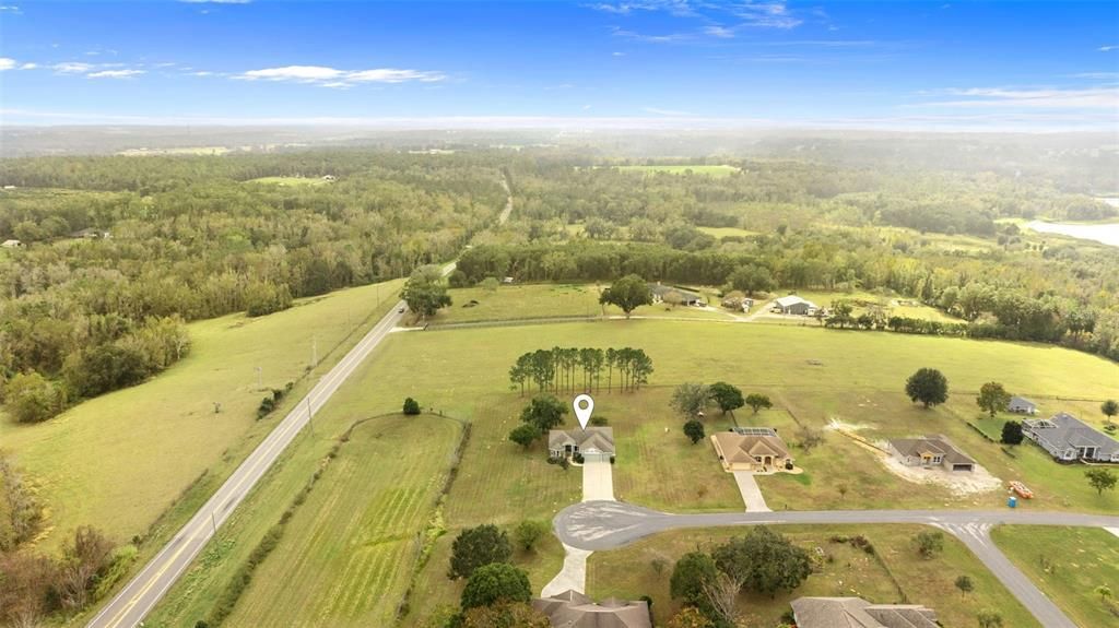 На продажу: $399,900 (3 спален, 2 ванн, 1951 Квадратных фут)