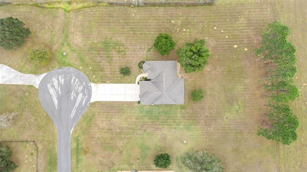 На продажу: $399,900 (3 спален, 2 ванн, 1951 Квадратных фут)