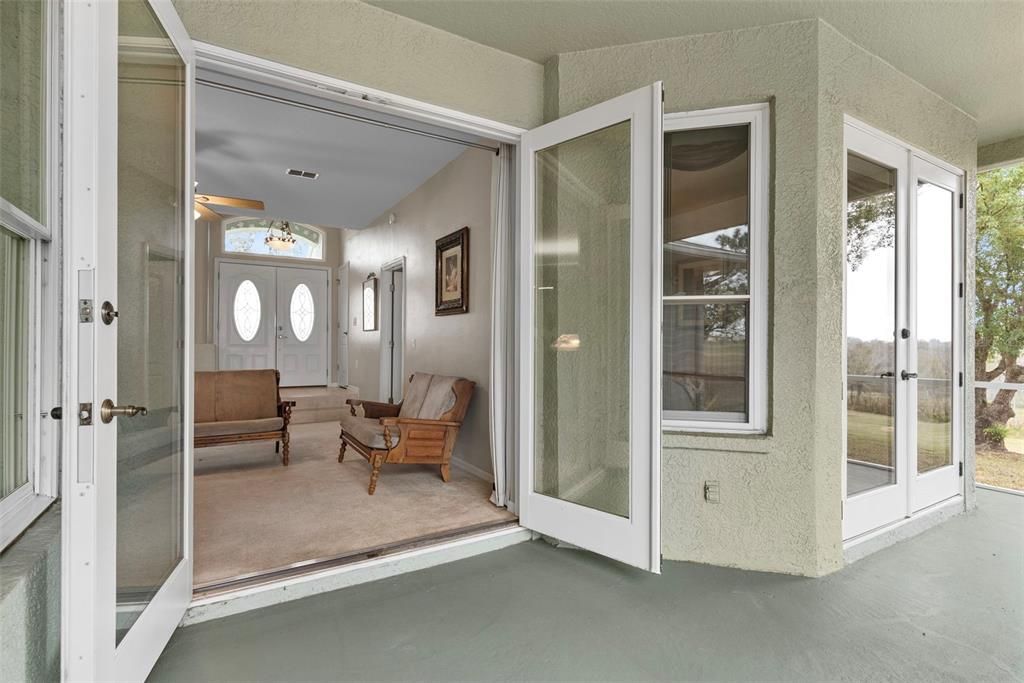 На продажу: $399,900 (3 спален, 2 ванн, 1951 Квадратных фут)