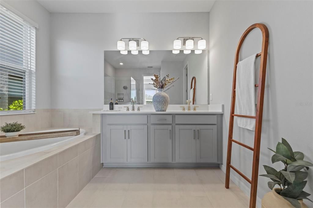 В аренду: $4,199 (4 спален, 3 ванн, 2411 Квадратных фут)