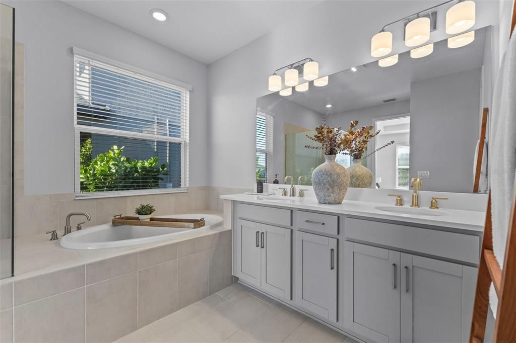 В аренду: $4,199 (4 спален, 3 ванн, 2411 Квадратных фут)