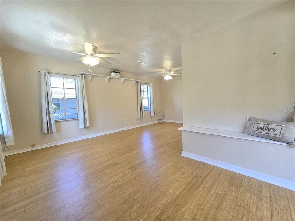 For Rent: $1,600 (2 beds, 2 baths, 1312 Square Feet)