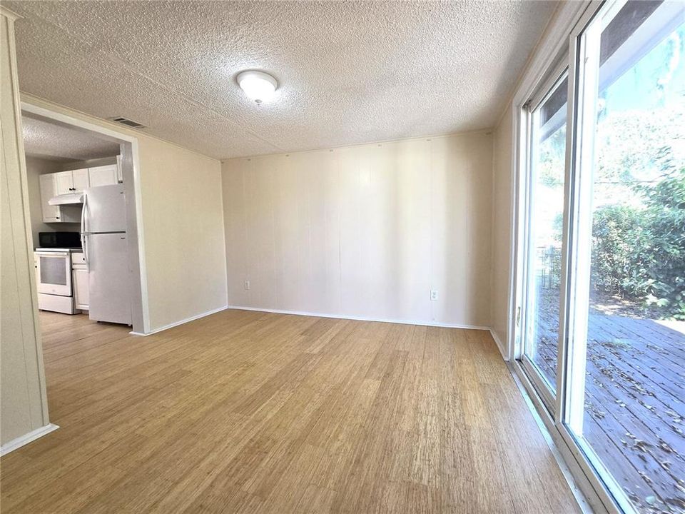 For Rent: $1,600 (2 beds, 2 baths, 1312 Square Feet)