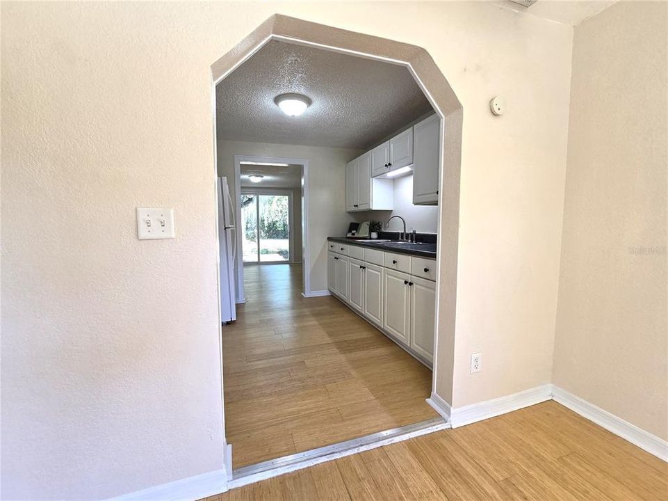 For Rent: $1,600 (2 beds, 2 baths, 1312 Square Feet)