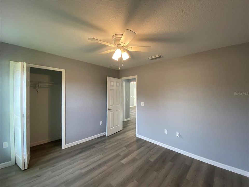 For Rent: $1,650 (3 beds, 2 baths, 1372 Square Feet)