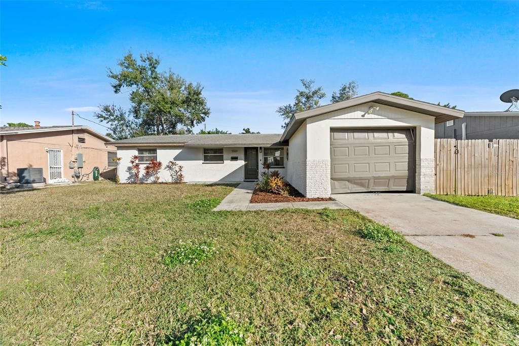 待售: $385,000 (3 贝兹, 2 浴室, 1283 平方英尺)