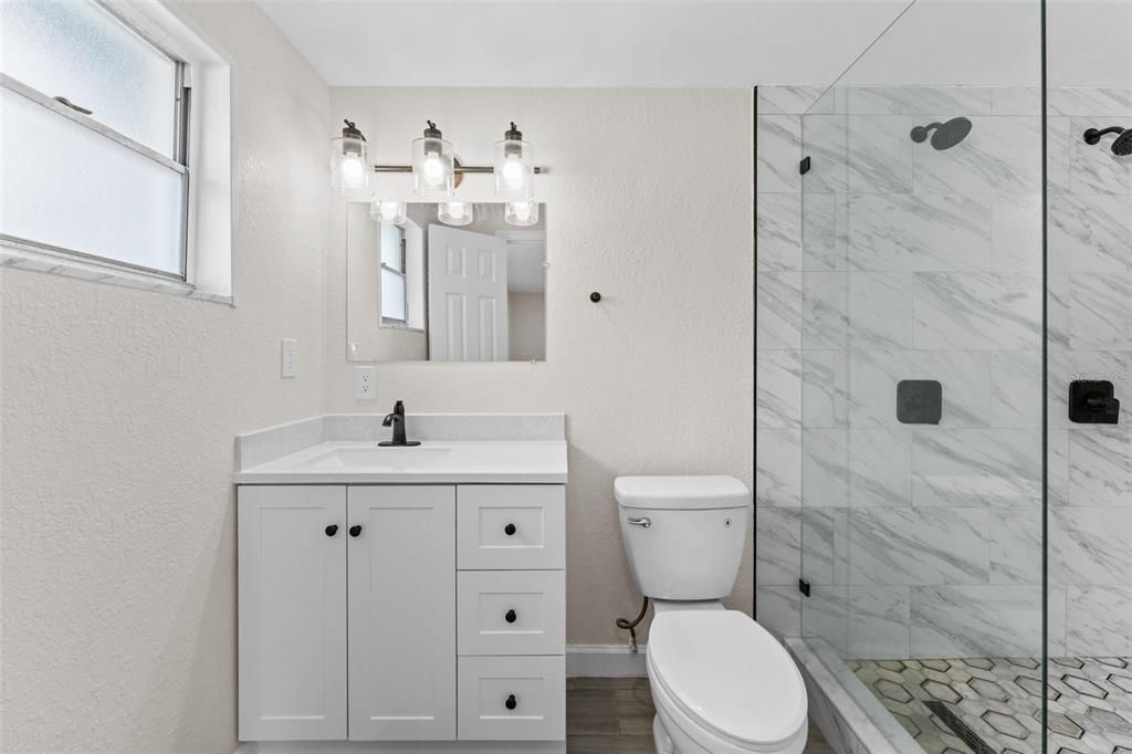 待售: $385,000 (3 贝兹, 2 浴室, 1283 平方英尺)