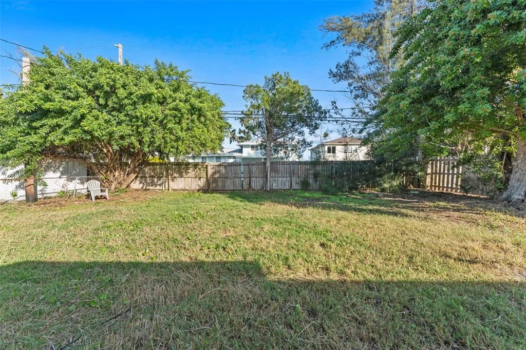 待售: $385,000 (3 贝兹, 2 浴室, 1283 平方英尺)