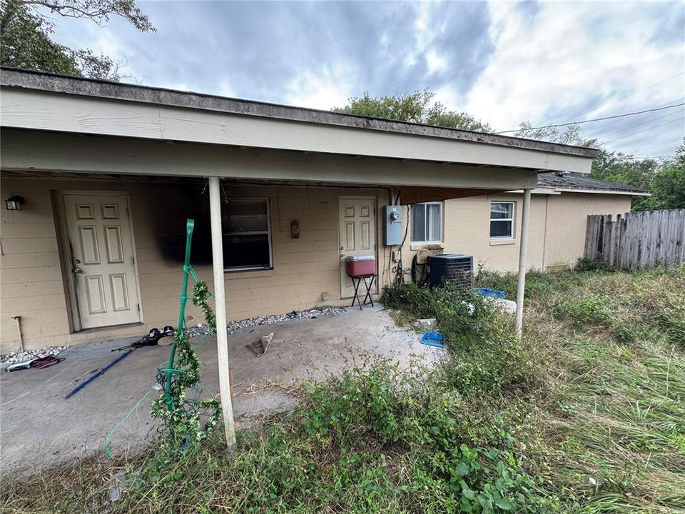 For Sale: $229,900 (3 beds, 2 baths, 1210 Square Feet)