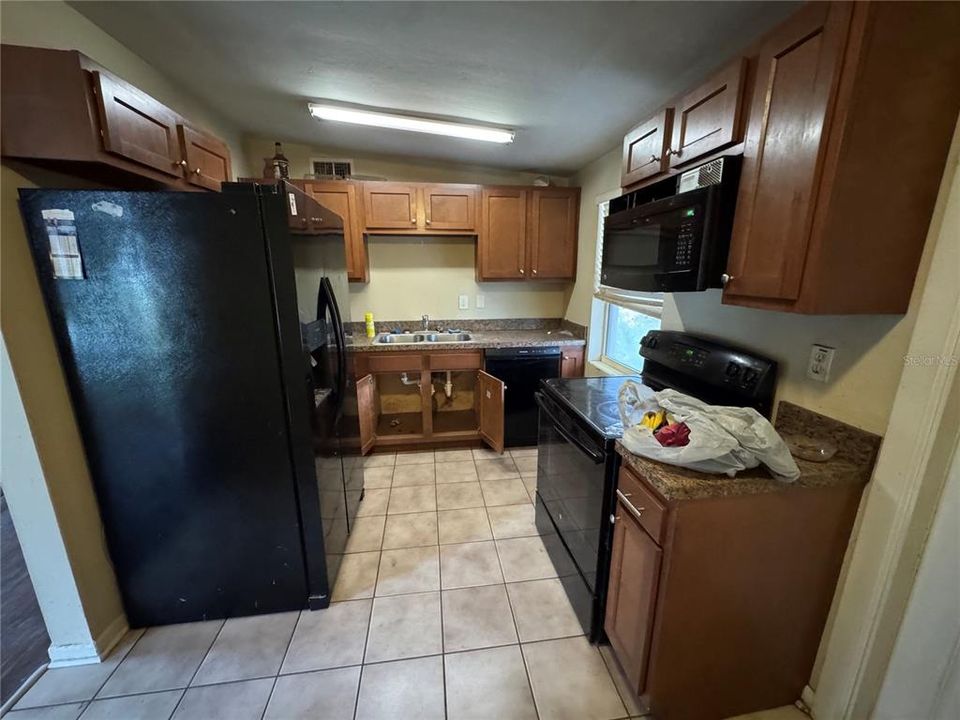 For Sale: $229,900 (3 beds, 2 baths, 1210 Square Feet)