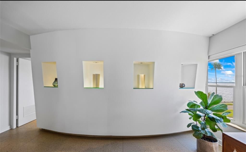 待售: $495,000 (1 贝兹, 1 浴室, 1104 平方英尺)