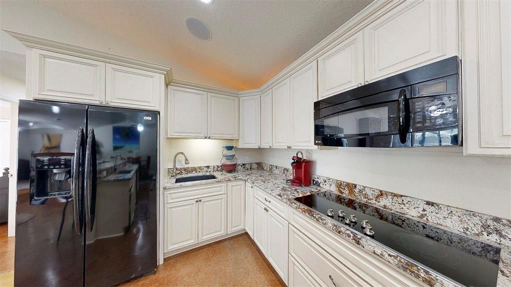 En Venta: $639,900 (5 camas, 3 baños, 2396 Pies cuadrados)