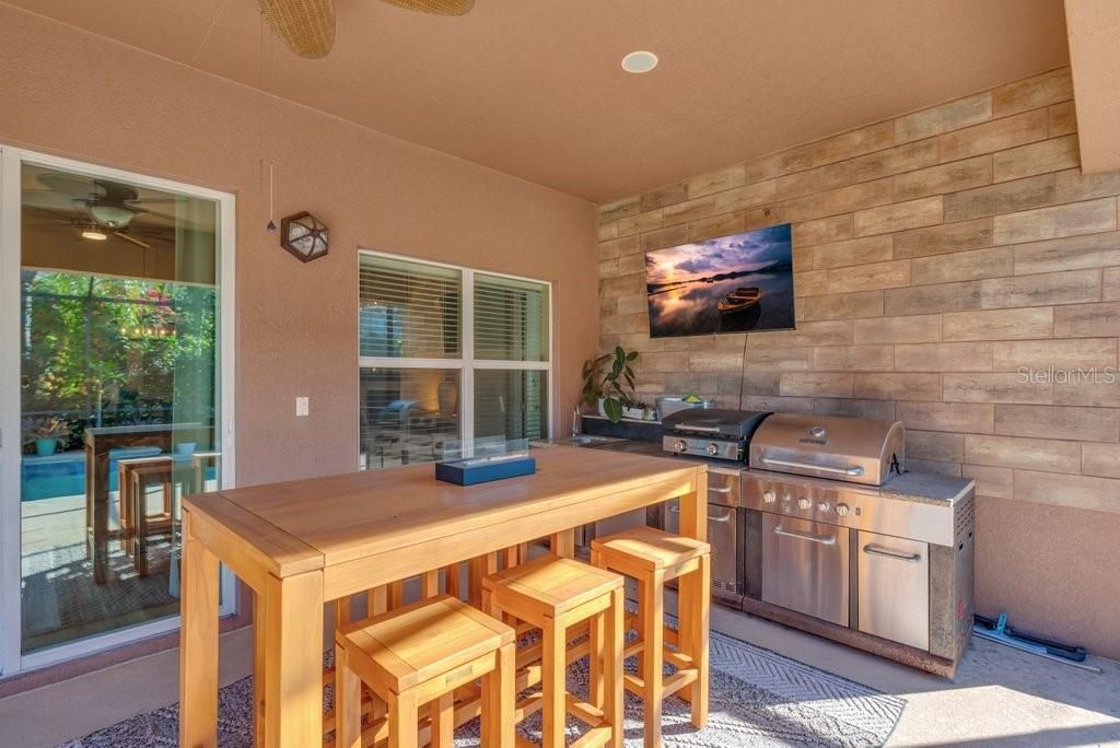 For Sale: $835,000 (5 beds, 4 baths, 3146 Square Feet)