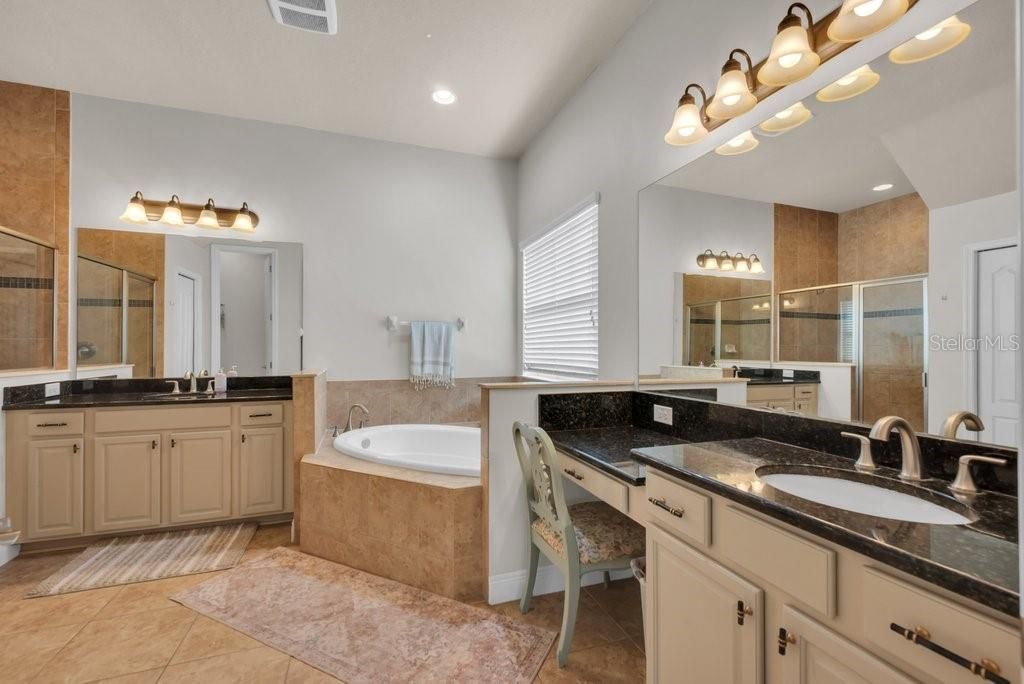 For Sale: $835,000 (5 beds, 4 baths, 3146 Square Feet)