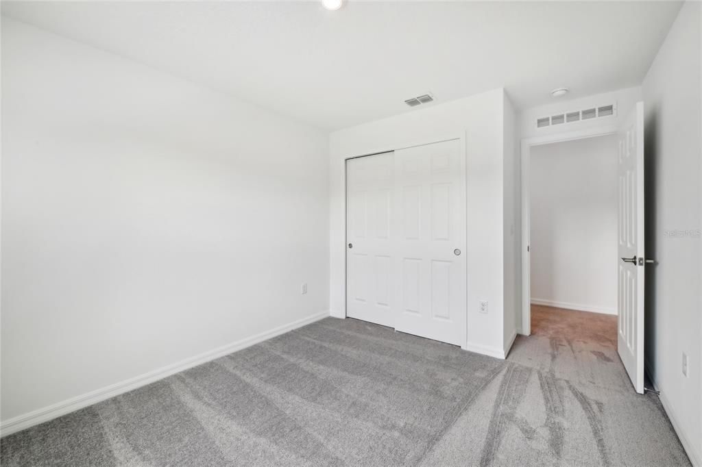 На продажу: $353,990 (4 спален, 3 ванн, 2001 Квадратных фут)