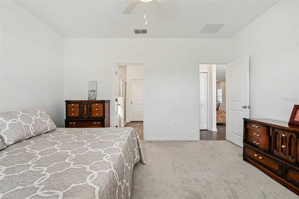 待售: $319,900 (3 贝兹, 2 浴室, 1697 平方英尺)