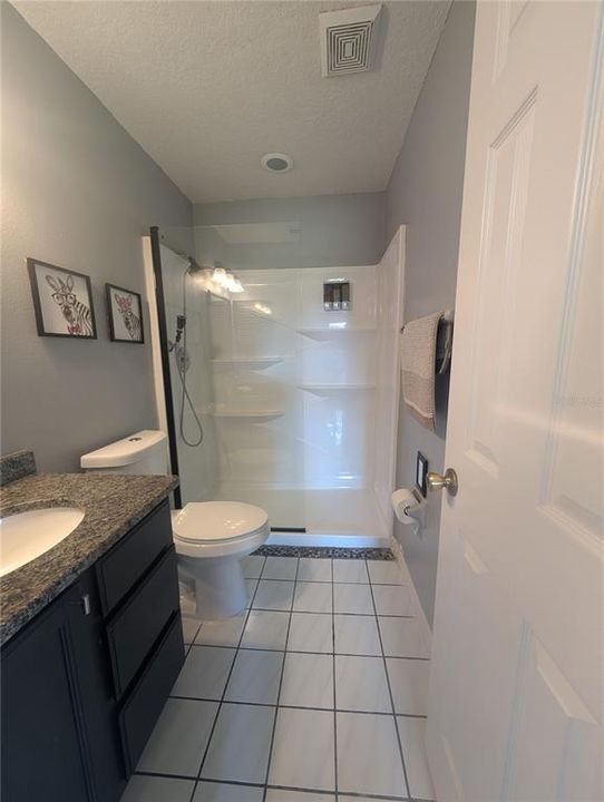 For Rent: $1,800 (3 beds, 2 baths, 1250 Square Feet)