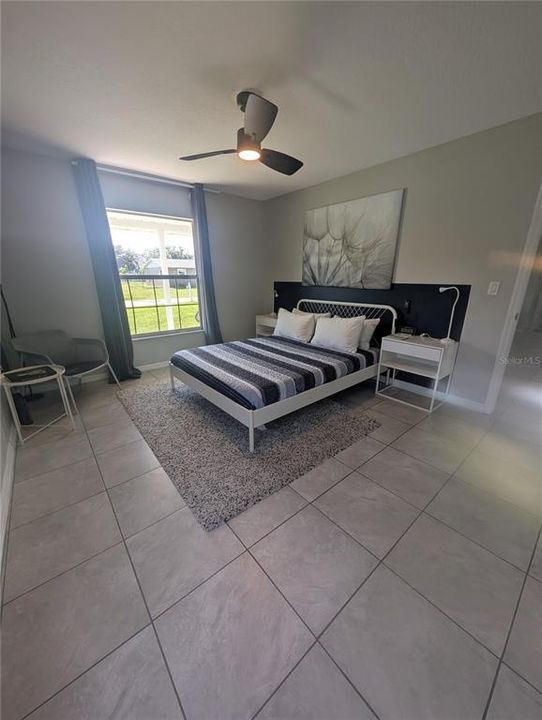 For Rent: $1,800 (3 beds, 2 baths, 1250 Square Feet)