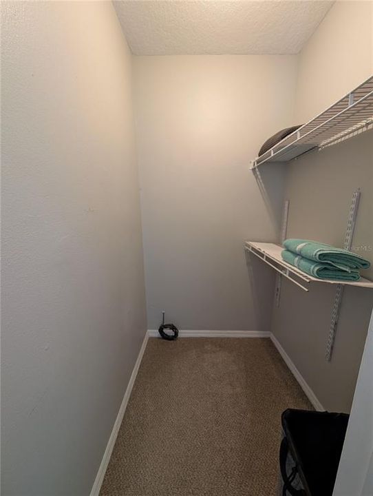 For Rent: $1,800 (3 beds, 2 baths, 1250 Square Feet)