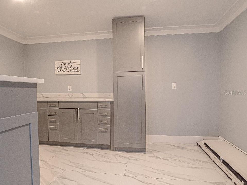 На продажу: $599,999 (3 спален, 2 ванн, 1600 Квадратных фут)