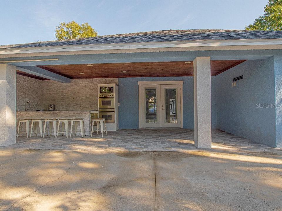 На продажу: $599,999 (3 спален, 2 ванн, 1600 Квадратных фут)