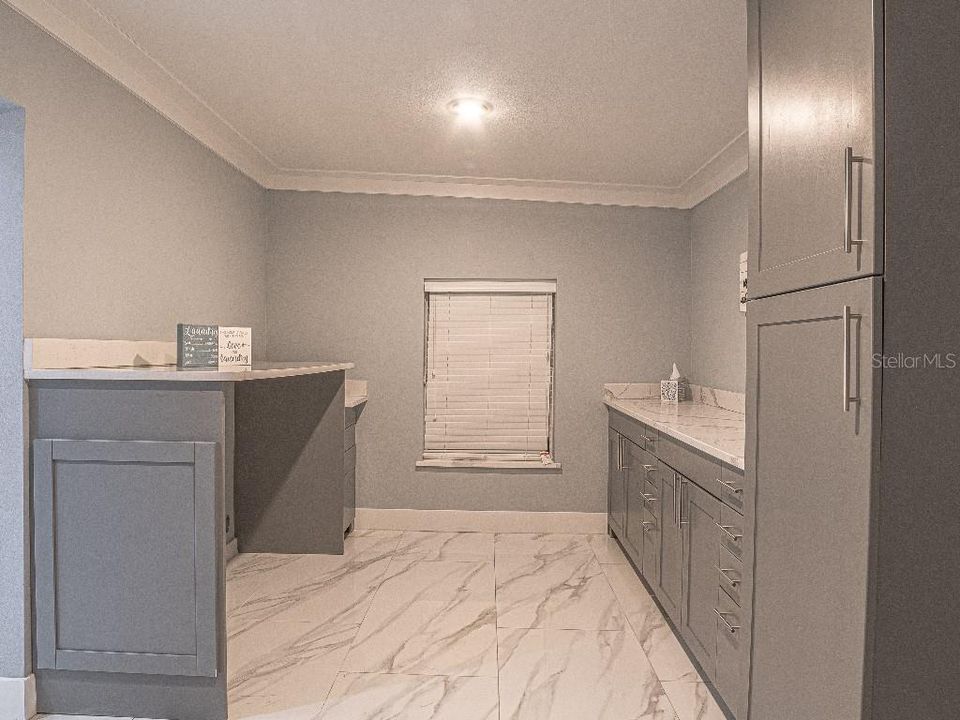 На продажу: $599,999 (3 спален, 2 ванн, 1600 Квадратных фут)