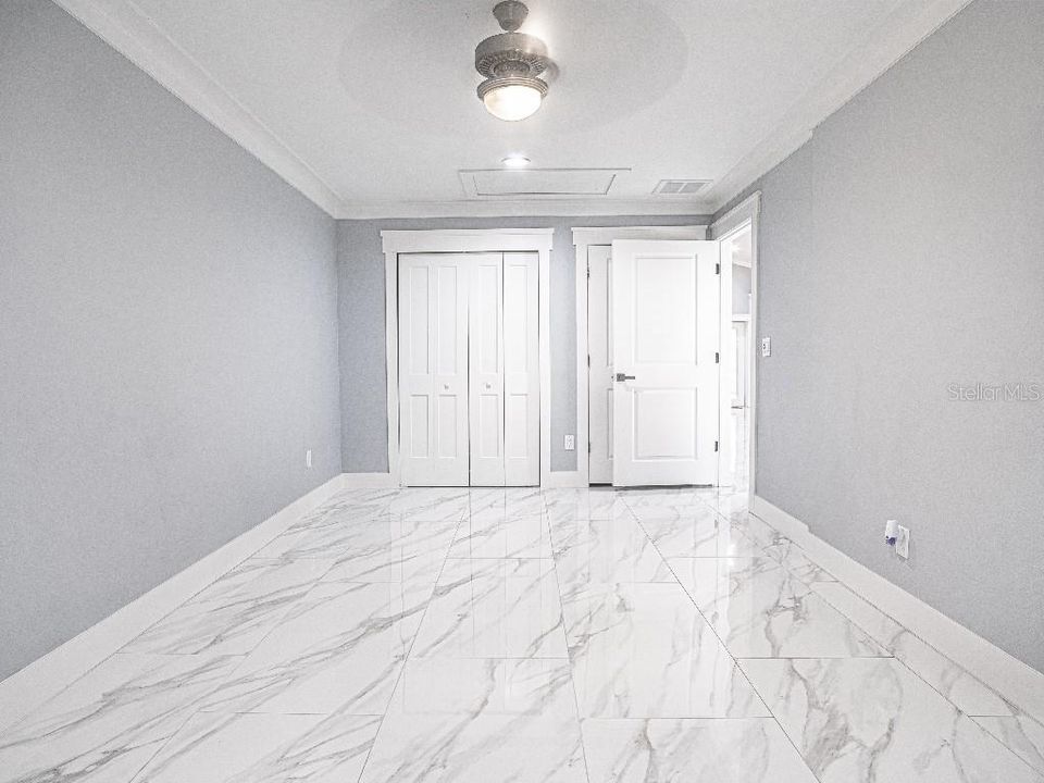 На продажу: $599,999 (3 спален, 2 ванн, 1600 Квадратных фут)