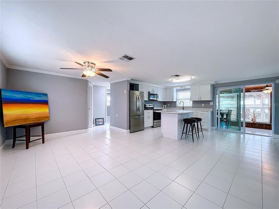 En Venta: $325,000 (2 camas, 1 baños, 1028 Pies cuadrados)