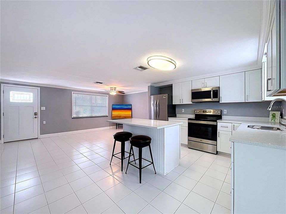 En Venta: $325,000 (2 camas, 1 baños, 1028 Pies cuadrados)