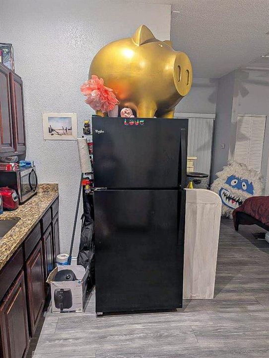 En Venta: $469,000 (5 camas, 3 baños, 2000 Pies cuadrados)