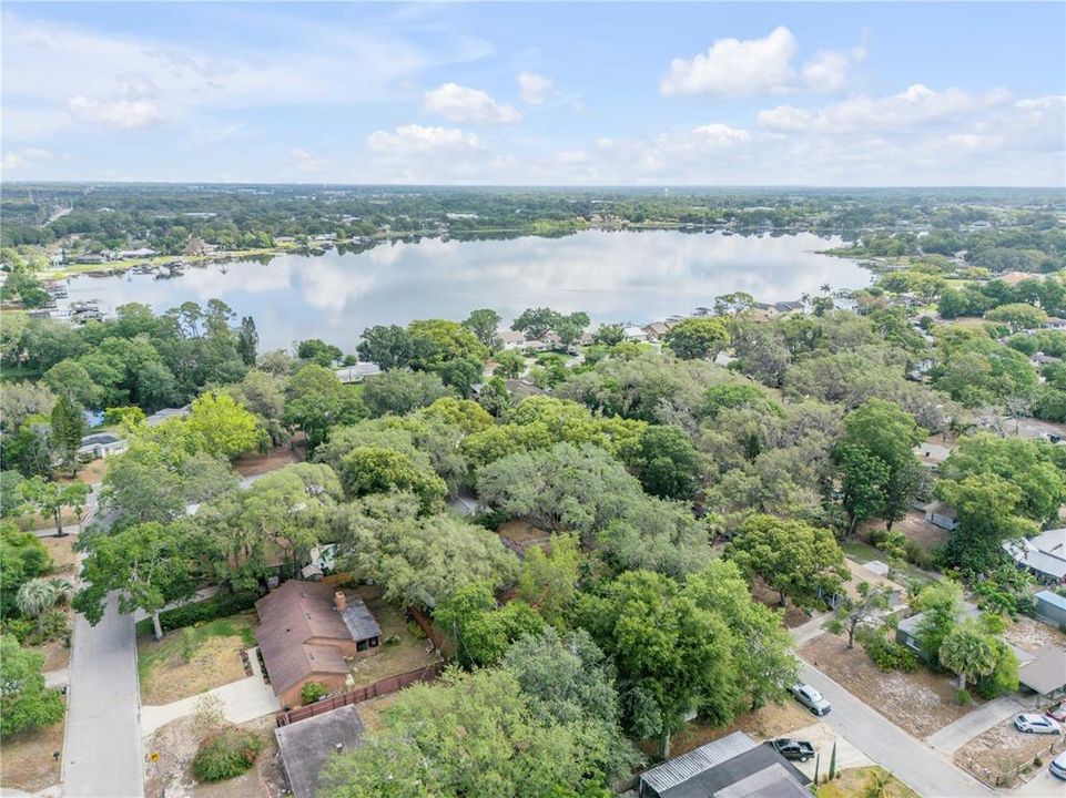 En Venta: $469,000 (5 camas, 3 baños, 2000 Pies cuadrados)