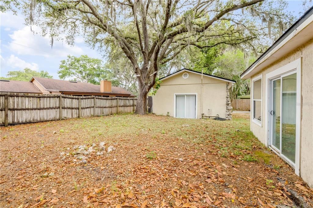 En Venta: $469,000 (5 camas, 3 baños, 2000 Pies cuadrados)