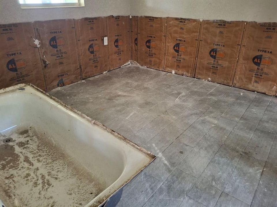 En Venta: $89,000 (2 camas, 2 baños, 1040 Pies cuadrados)