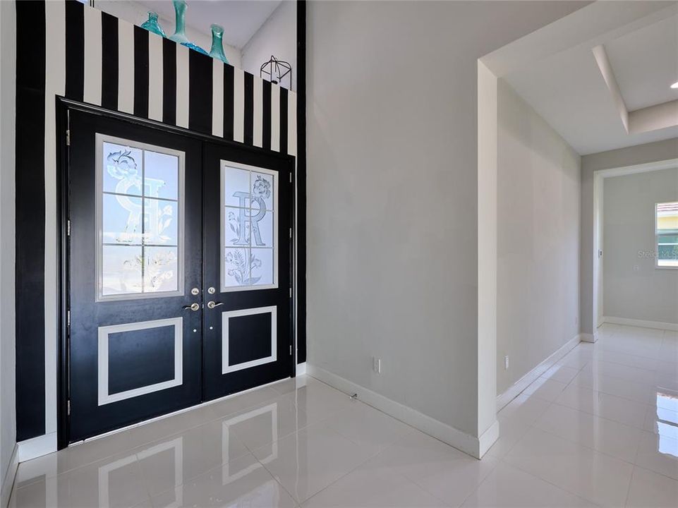 For Sale: $799,000 (3 beds, 3 baths, 2749 Square Feet)