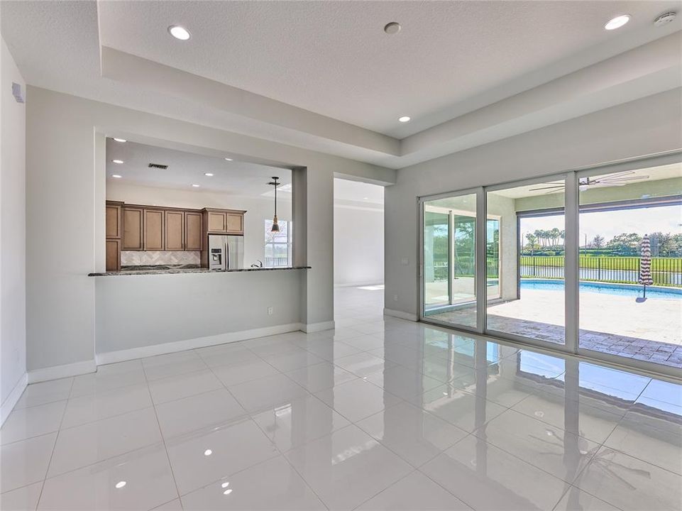 For Sale: $799,000 (3 beds, 3 baths, 2749 Square Feet)