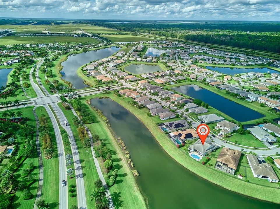 For Sale: $799,000 (3 beds, 3 baths, 2749 Square Feet)