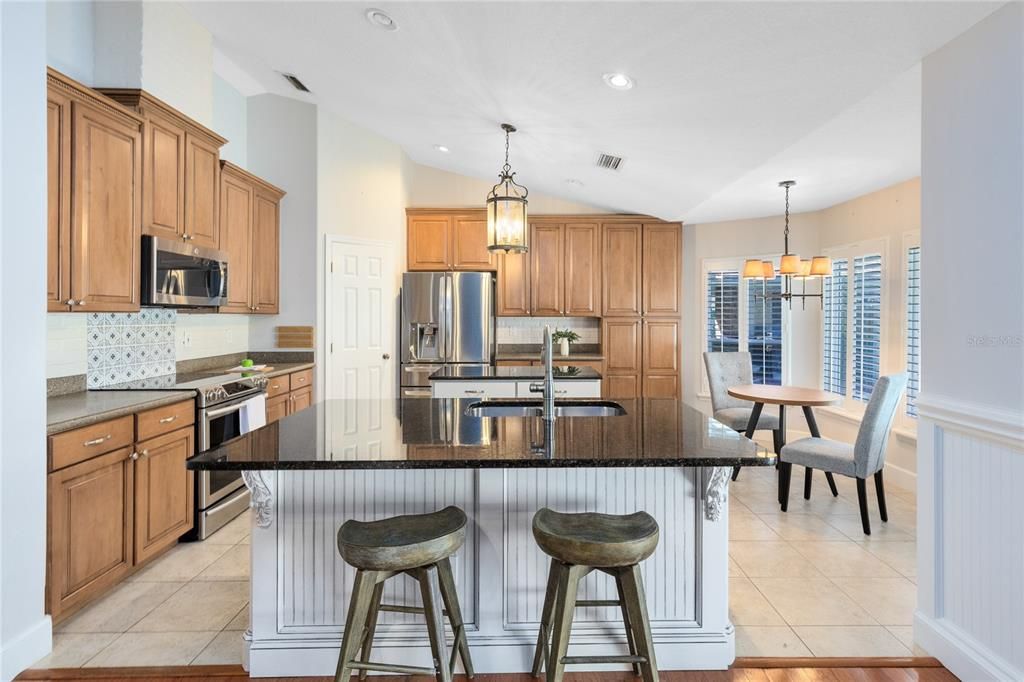 En Venta: $1,500,000 (7 camas, 5 baños, 4260 Pies cuadrados)