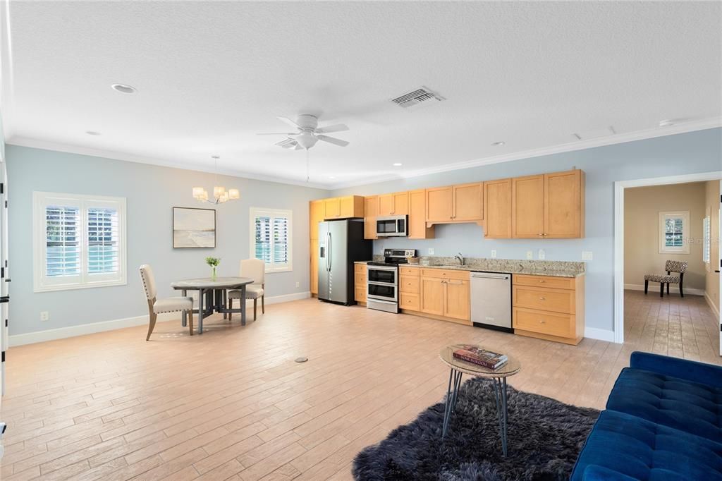 En Venta: $1,500,000 (7 camas, 5 baños, 4260 Pies cuadrados)