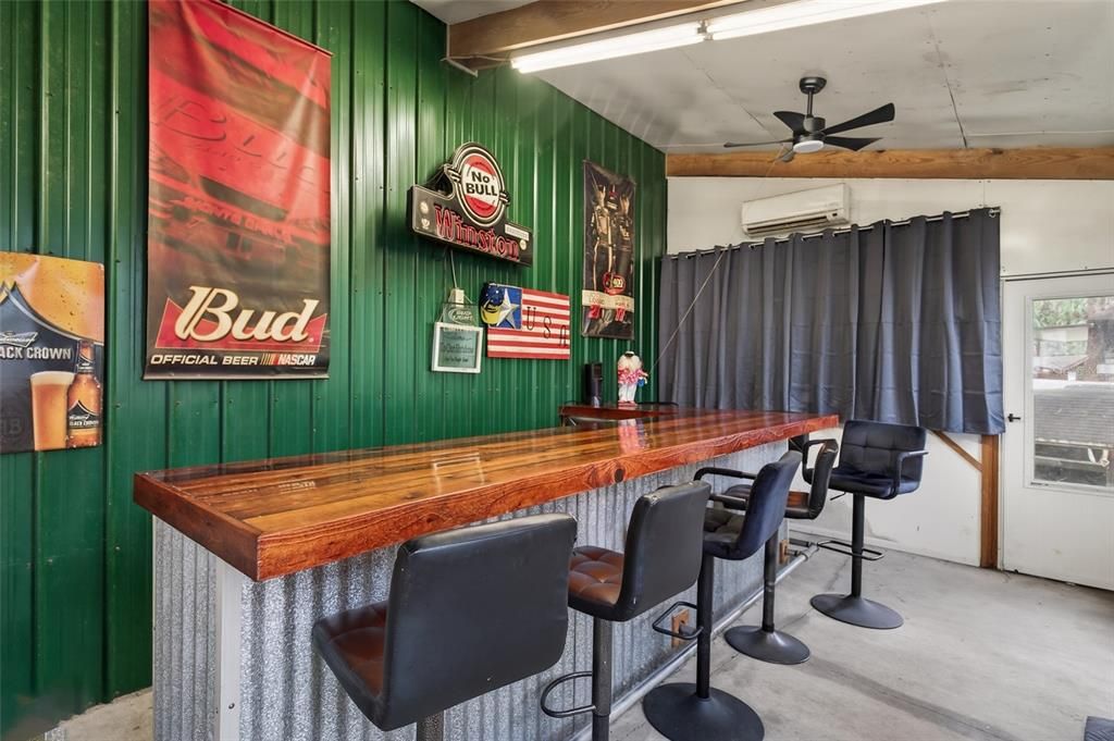 En Venta: $690,000 (4 camas, 3 baños, 2250 Pies cuadrados)