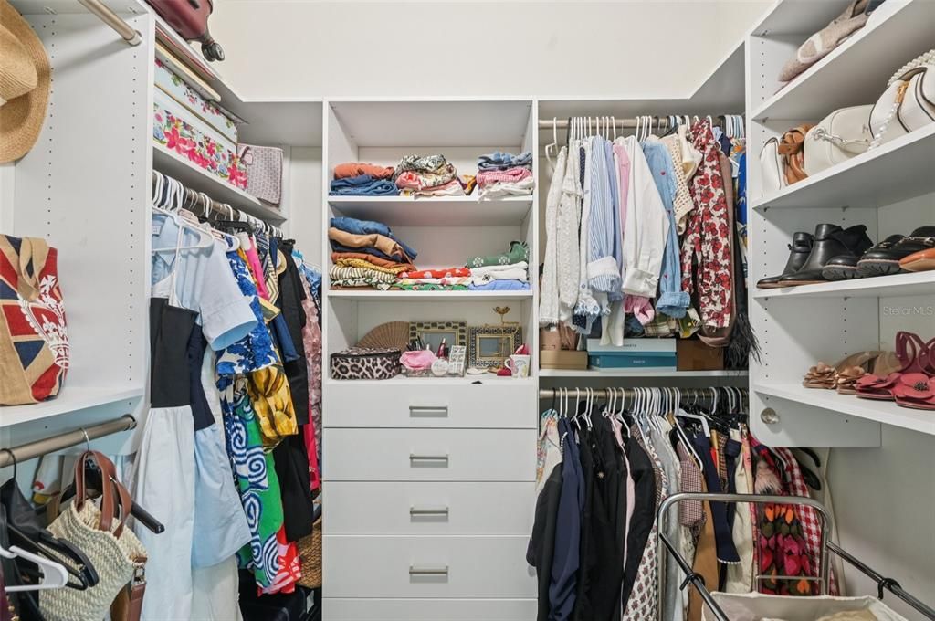 En Venta: $539,000 (4 camas, 3 baños, 2238 Pies cuadrados)