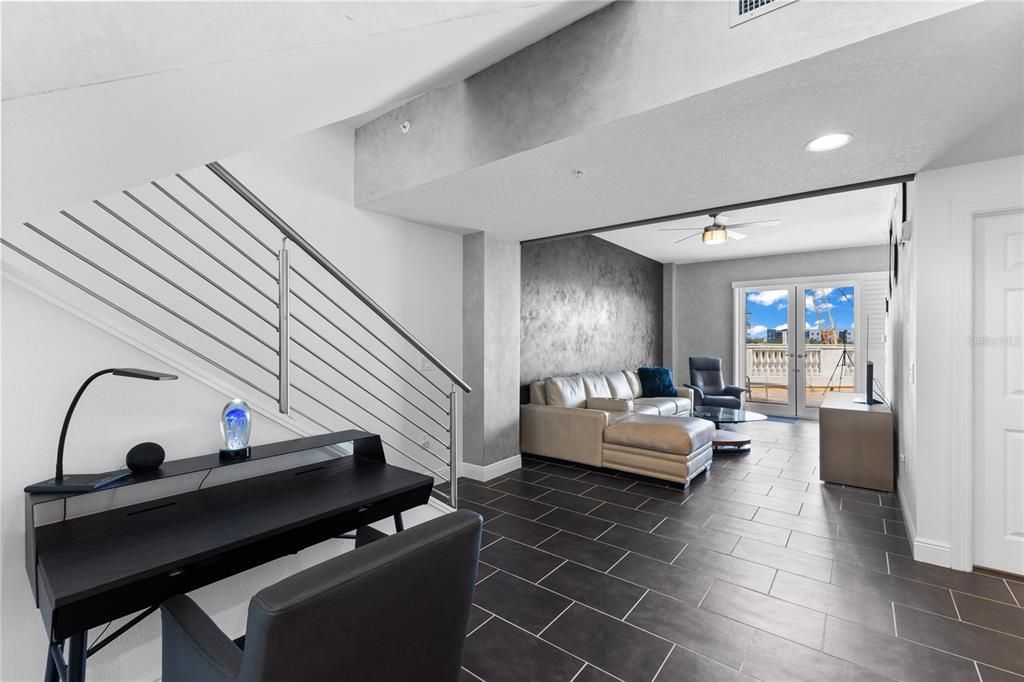 待售: $849,000 (2 贝兹, 2 浴室, 1734 平方英尺)