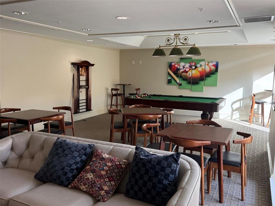 待售: $849,000 (2 贝兹, 2 浴室, 1734 平方英尺)