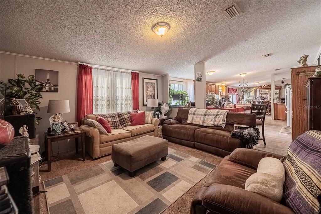 For Sale: $269,000 (4 beds, 2 baths, 2356 Square Feet)