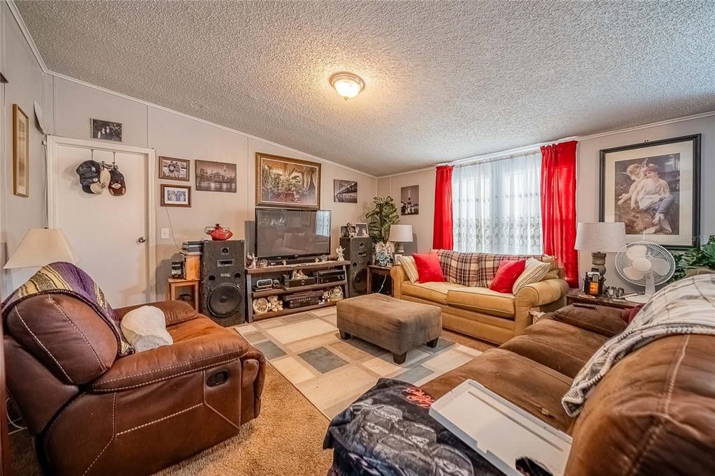 For Sale: $269,000 (4 beds, 2 baths, 2356 Square Feet)